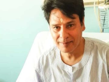 Rahul Roy suffered a brain stroke while shooting in Kargil last year.